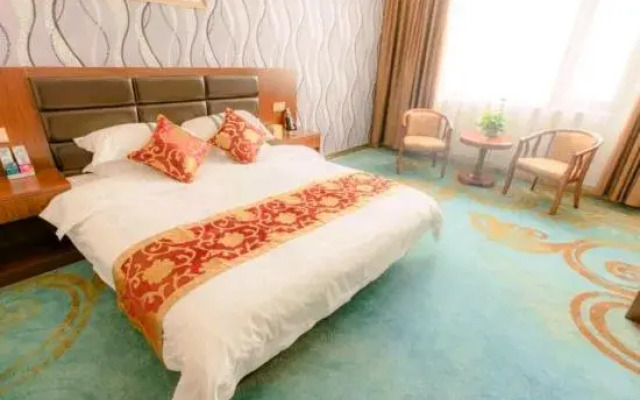 Junlan Business Hotel