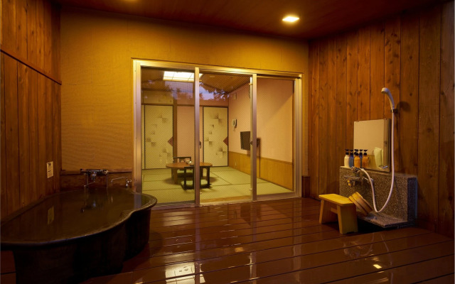 Ooedo Onsen Monogatari Urayasu Mangekyo