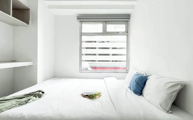 Warm And Homey 2Br Apartment At Green Bay Pluit