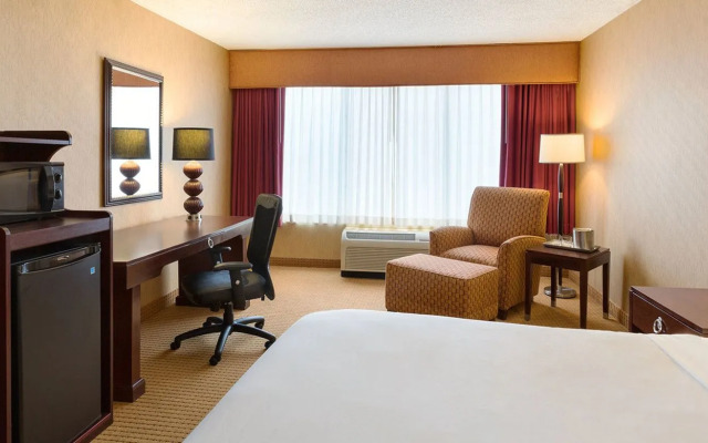 Radisson Rochester Riverside