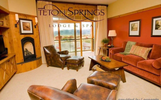 The Lodge at Bronze Buffalo Ranch