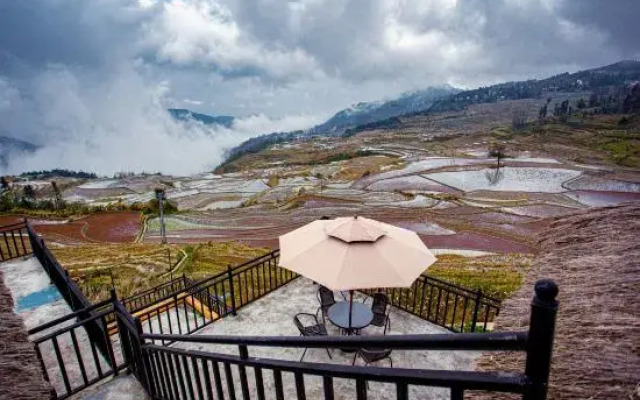 Yuanyang Yimap Daoxiang Azheke Inn
