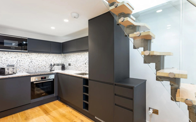 Coleherne Road Residence IX