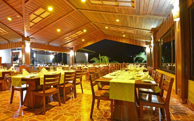 Arenal Manoa & Hot Springs Resort