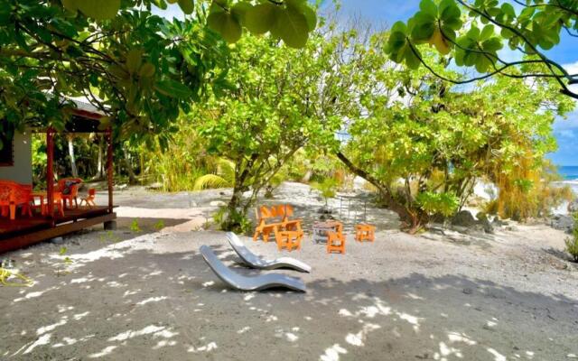 Hiti Tikehau, the ocean side bungalow