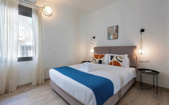 Elvis 2-Bedroom Apartment in Athens