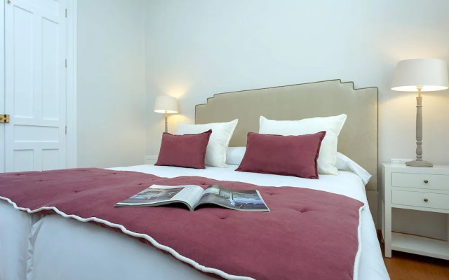 Genteel Home Manuel de Sandoval