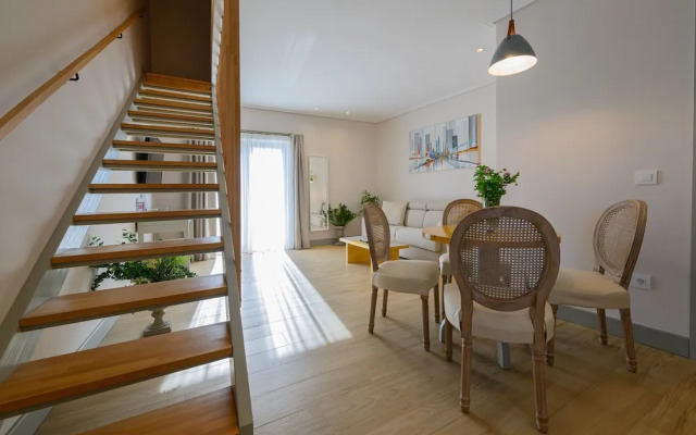 Kannas Mani-Luxury Suites- Adults friendly 14+