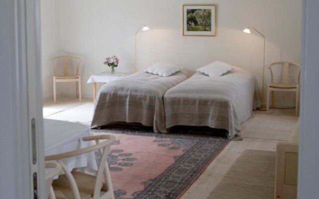 Staevnegaarden Guesthouse