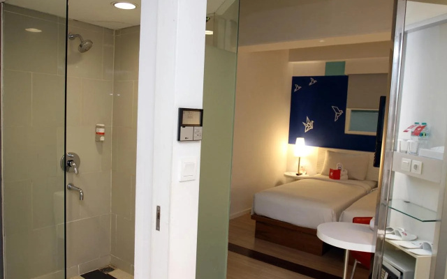 1O1 URBAN Jakarta Kelapa Gading