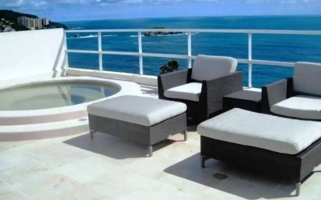 Residence Amara 3BR by Villas HK28