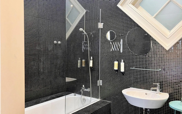 Casa dos Lóios by Shiadu