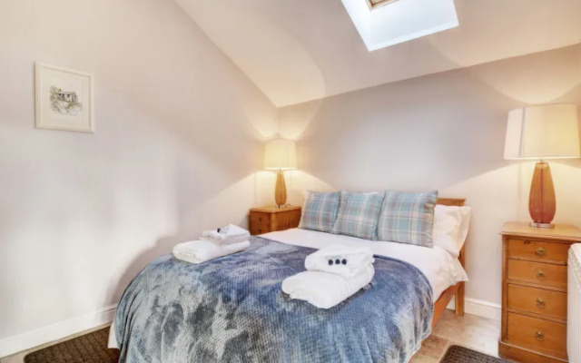 Holiday Home Cysgod y Coed