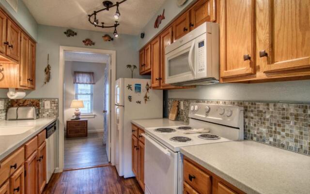 Courtyard #223 Condo