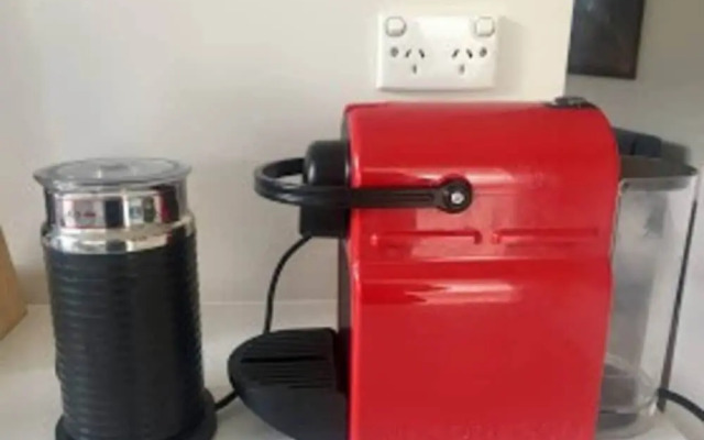 Modern Apartment in Meadowbank