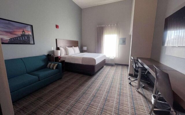 La Quinta Inn & Suites by Wyndham Sulphur (Lake Charles)