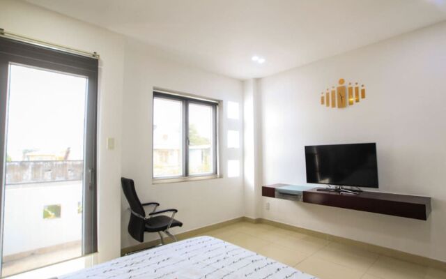 7S Nice House Hotel & Apartment near Airport