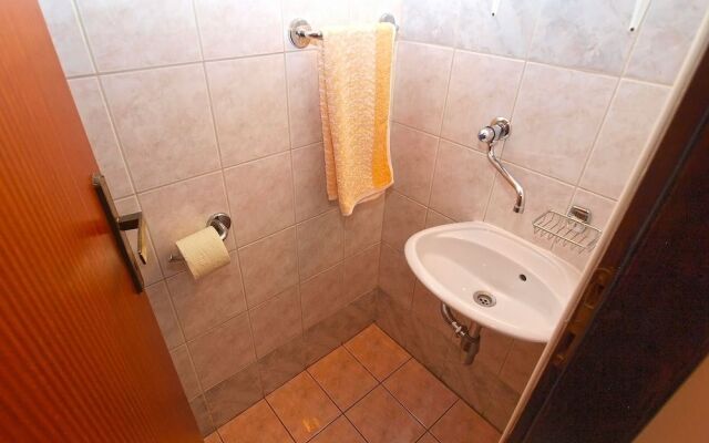 Apartment 1460