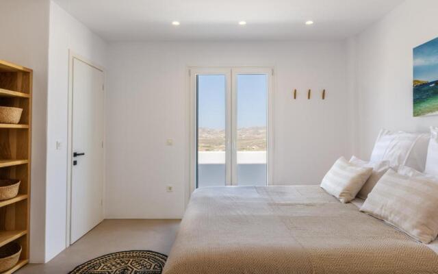 Halu Luxury Villa - 8 Bedrooms