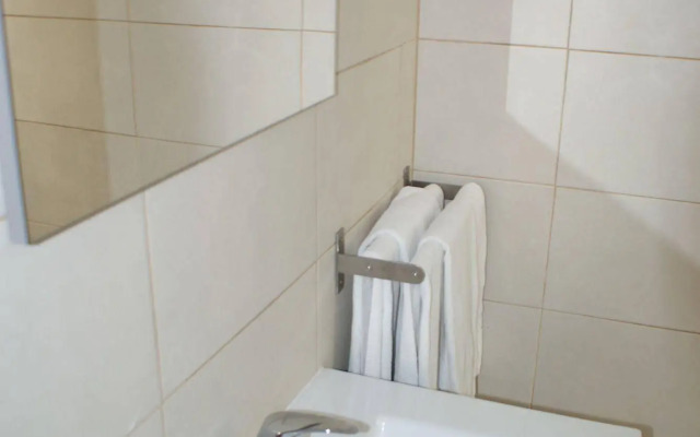 Arenal Pins Hostal
