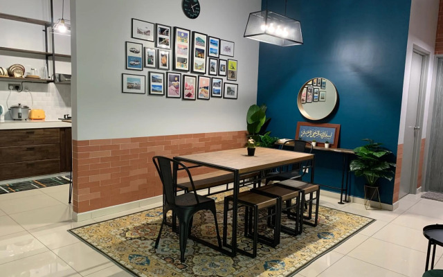 Ammar Sky Home with Swmg Pool & WIFI- Muslim Only