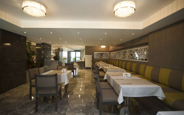 Yeni Bahar Otel