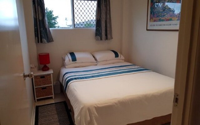 Froggy Hollow Holiday Cottage