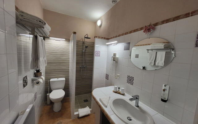 Hotel La Bastide St Bach