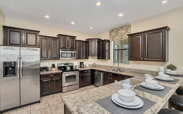 1458 Moon Valley Drive