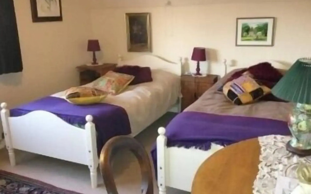 Avebury Life B&B