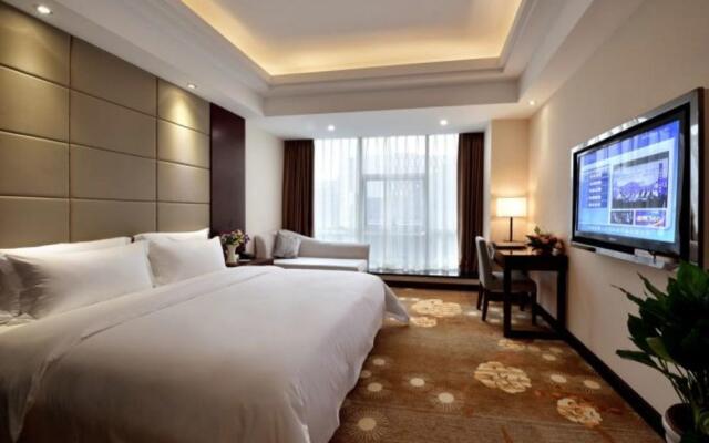 Howdy Smart Hotel Women Shoe City Branch