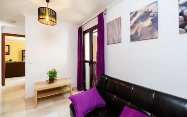 Apartamento Los Remedios Con Patio Andaluz