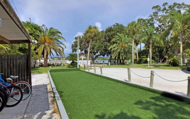 Sea Club II 5955 #8E