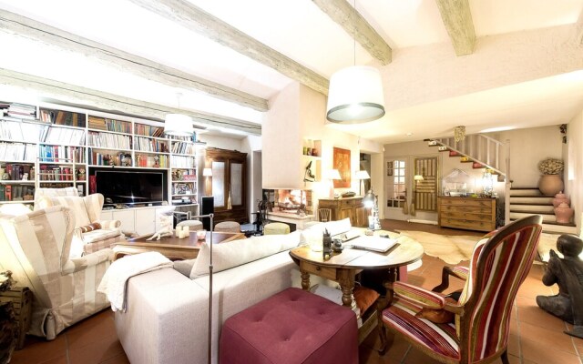 Villa With 3 Bedrooms in Septèmes-les-vallons, With Private Pool, Encl