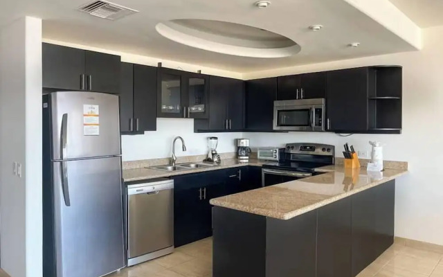 Unwind in a Modern Condo With Stunning View