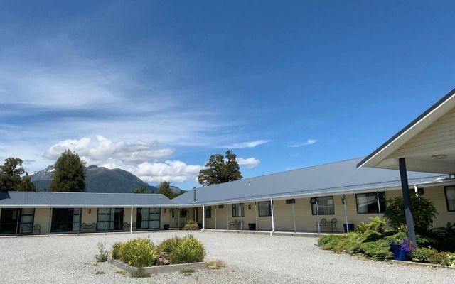 High Peaks Hotel
