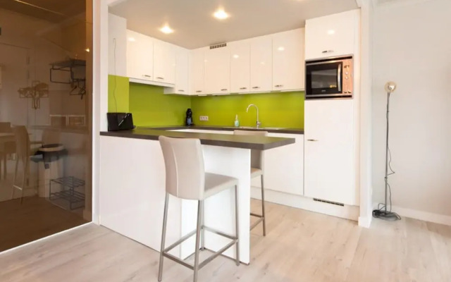 Beautiful Apartment With Central Location