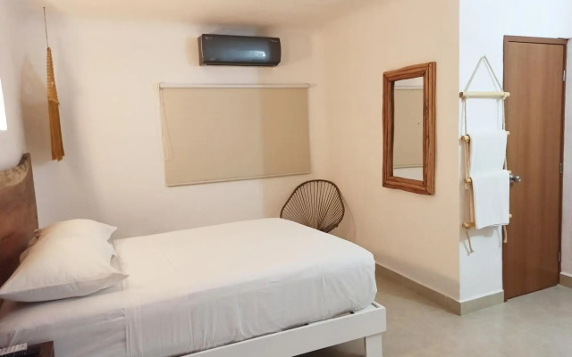 Hotel Caracol Puerto Morelos