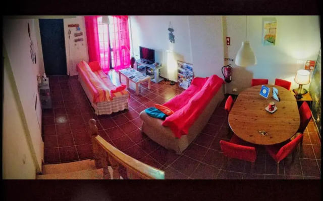 Supertubos Beach Hostel