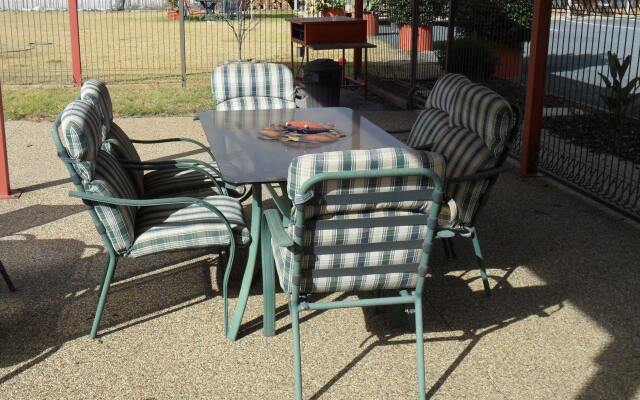 Settlement Motor Inn, Deniliquin