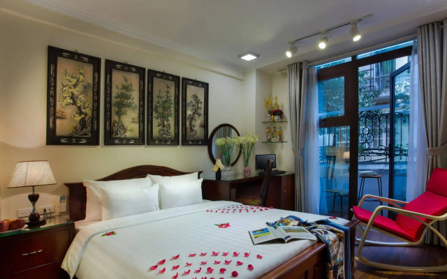 Luminous Viet Hotel