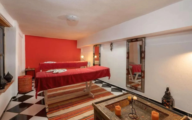 Riad Salma De Groot