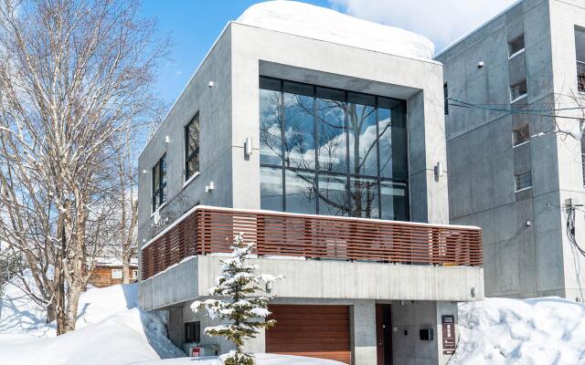 Yuuki Toride Chalet