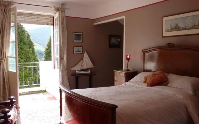 Le Toit Rouge B&B