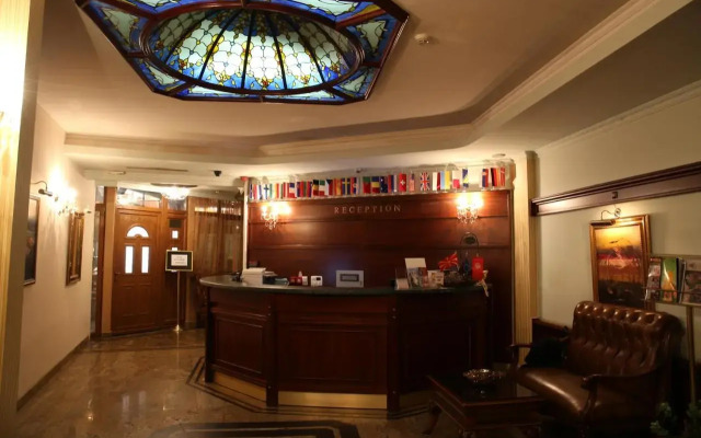 Hotel Millenium
