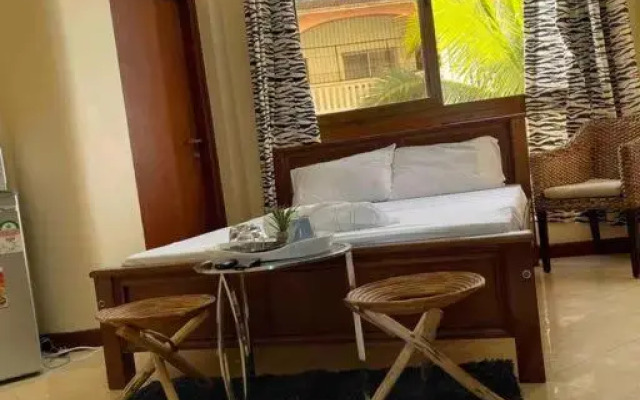 SeaOne Nyali Mombasa Private Studio w/ pool