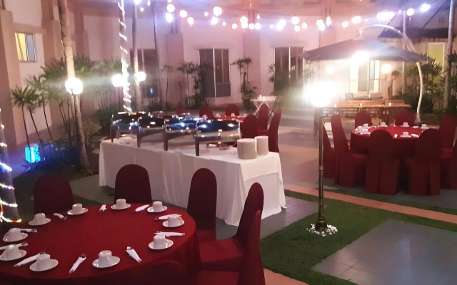 Garden View Hotel