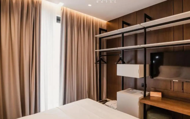La Onda Hotel
