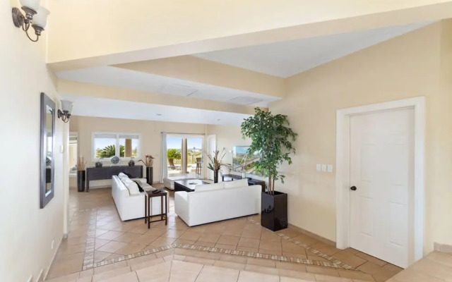 Exclusive Golf Villa Close 2 Beach Private Pool
