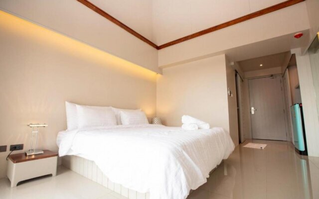 RedDoorz Premium A Room Bangkok